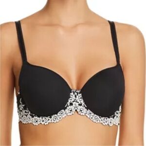 NWT Wacoal Embrace Lace Contour
Bra Black 40DD (E)